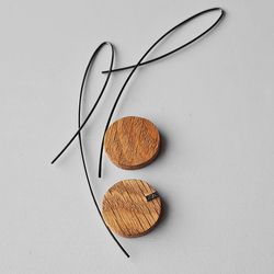 Wooden comma earrings