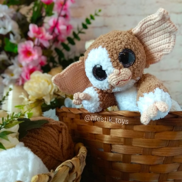 Crochet toy pattern Gizmo Mogwai, Amigurumi Gremlin | Inspire Uplift
