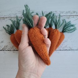 Carrot knitting pattern. Knitting vegetables. Easter props tutorial