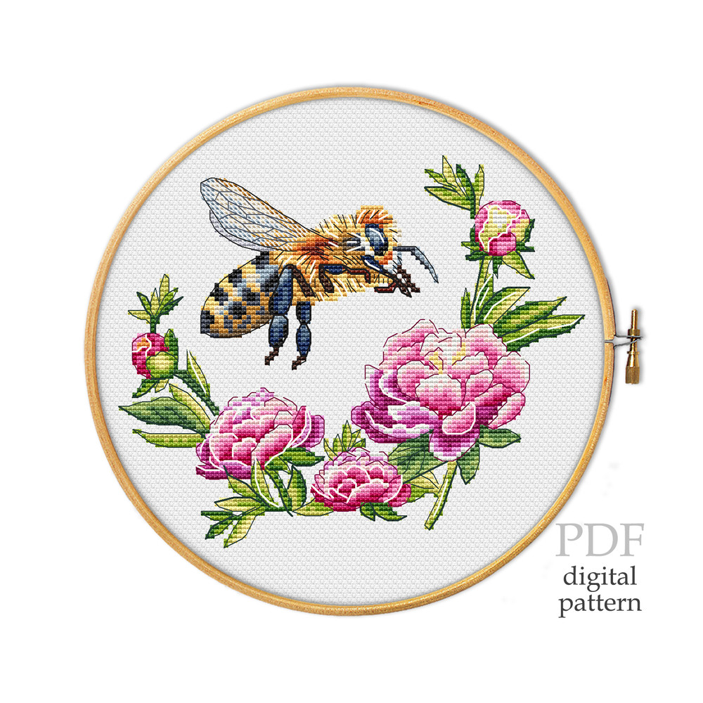 cross stitch bee.jpg
