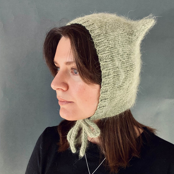 knitted wool kitty bonnet hat with ears devil hat1.jpg