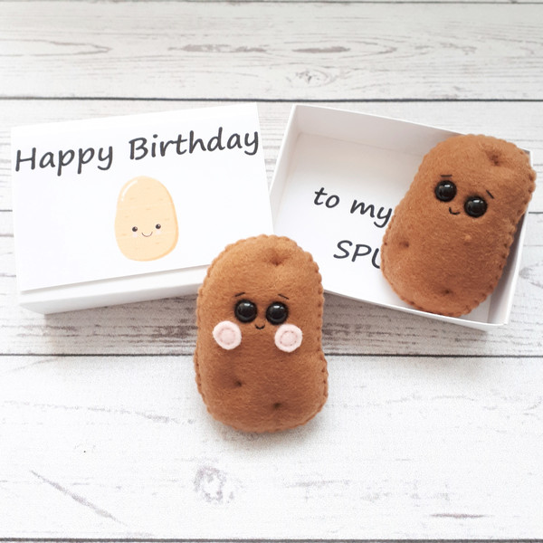Sweet-potato-funny-small-gift
