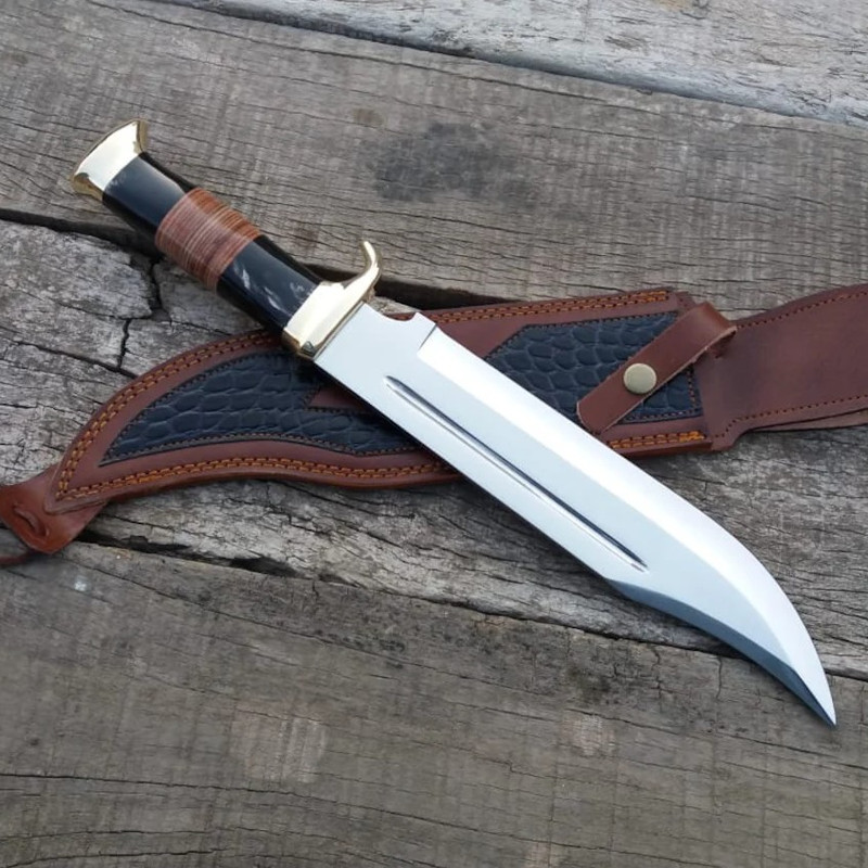 17 custom handmade D2 steel mirror polish crocodile Dundee hunterjpg