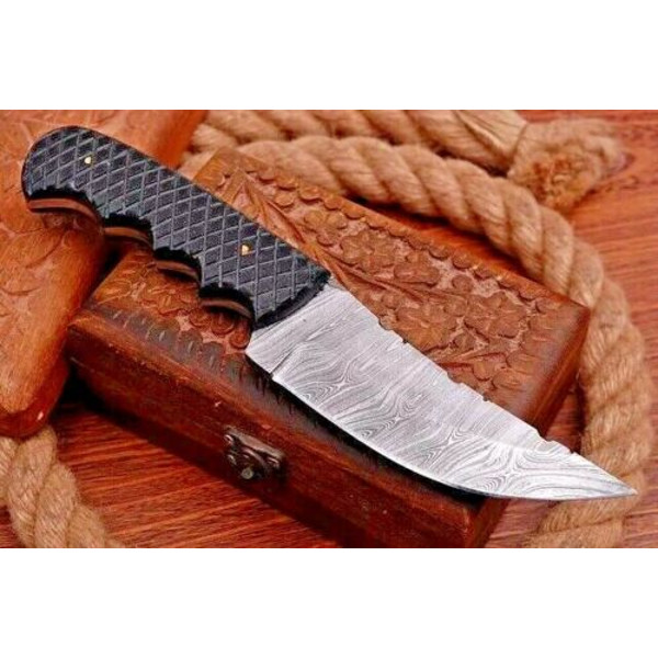 Custom Handmade Damascus Steel Hunting Knife Fix Blade Full tang Gift For Him Handmade Knives.jpg