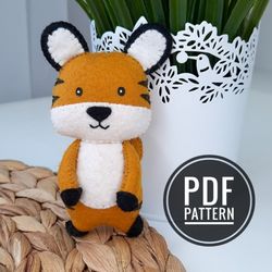 Felt animal, felt pattern PDF, felt tiger, safari stuffed animal, felt sewing pattern, fidget toys, felt ornament DIY