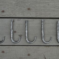 Set of 5 hammered small hooks, Towel, Mug, Bag, Coat, Rack, Hanger, Holder. Wrought iron, Blacksmith, Metal decor