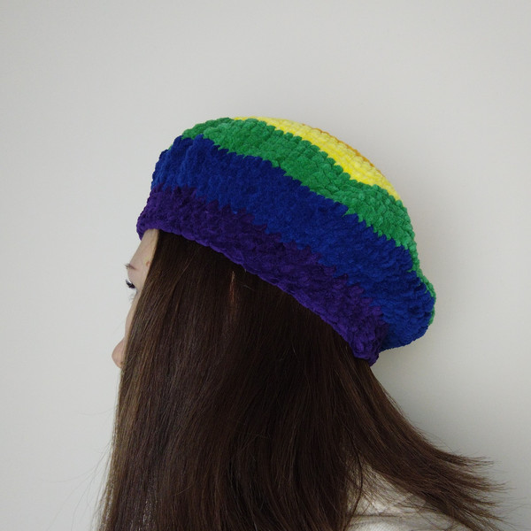 striped-beret-hat