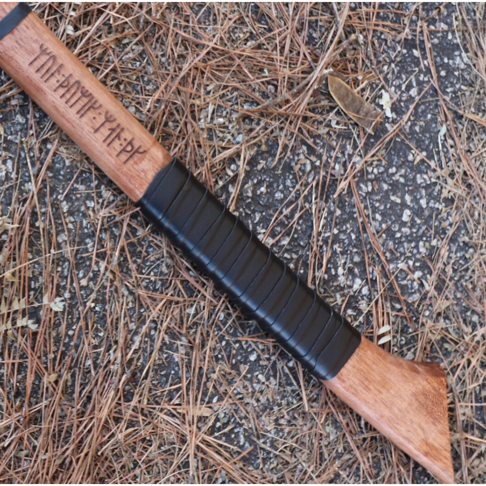 Wolf Heathen Viking War Axes in.jpg