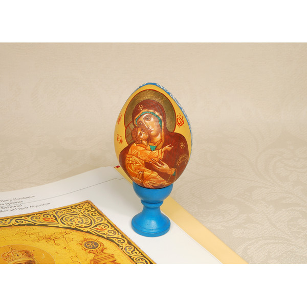 Hand painted Easter egg Virgin Mary icon
