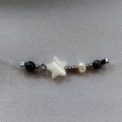 ghost chain necklace with pearl, zircons and seed beads
