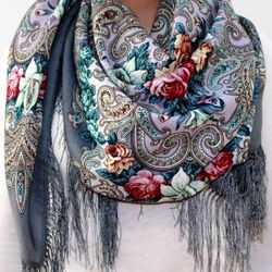1437-1 Authentic Pavlovo Posad Russian Shawl, beautiful floral soft wool warm multicolor scarf 125x125 cm, 49x49 inches