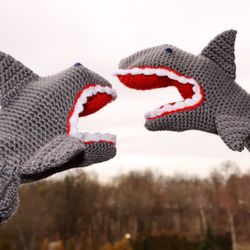 shark mittens for men,gloves for men,women mittens,birthday shark,men mittens,crochet shark,monster gloves,shark gift,ha