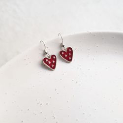 Dangle heart earrings, handmade jewelry, 12 colors
