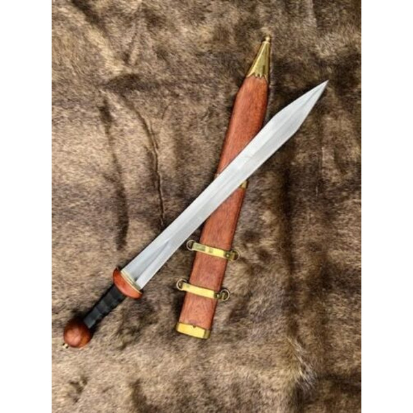 HISTORICAL ROMAN GLADIUS SWORD 30 Battle Ready Swords, Hand Forged Swords, Custom Swords, Long Swords,.jpg