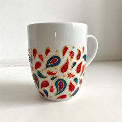 Hand painted mug with creative drops