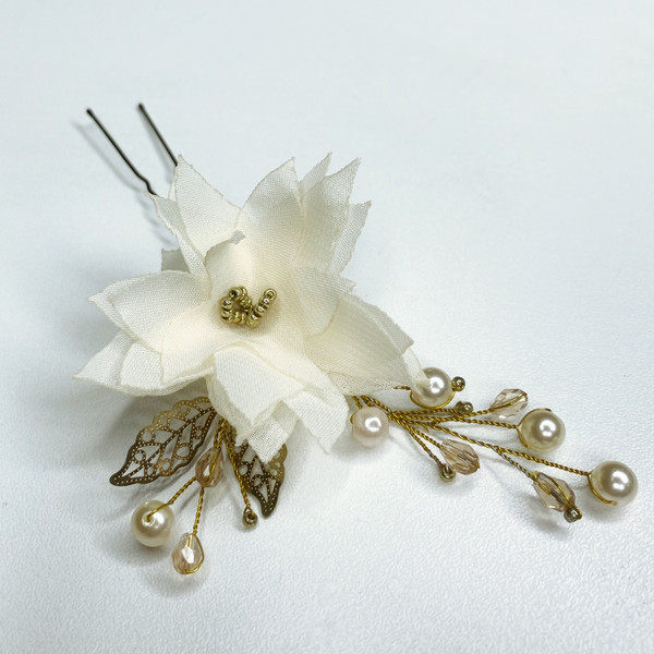 Bridal flower branch, fabric hair clip, long earrings, gift for the bride, tiara, jewelry set, exhibition sample
