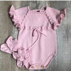 Hand knitted bodysuit for a baby| Organic cotton | Knitted baby jumpsuit and socks set| Knitted Baby Clothes| Baby Gift
