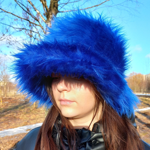 Blue faux fur bucket hat. Festival fuzzy neon hat.
