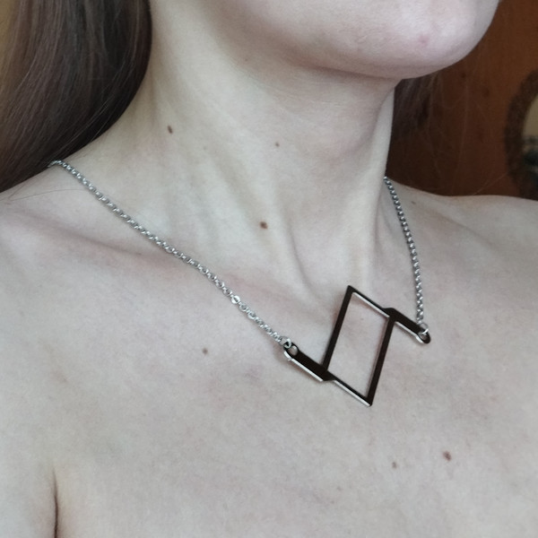 geek-gift-necklace