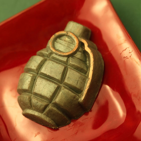 grenade_plastic_mold.jpg