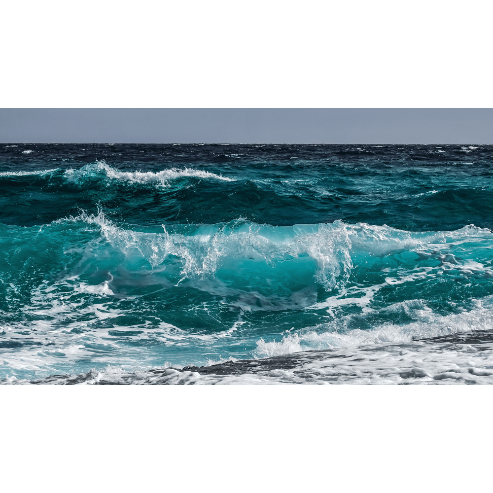 Sea Waves Samsung Frame TV.png