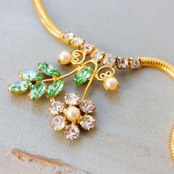 vintage gold chain necklace green rhinestone choker leo glass signed