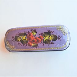 Violet spectacles case hard - Red berries floral Russian eyeglass case