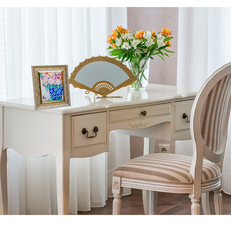 pink rose bouquet in blue and white vase-7.jpg