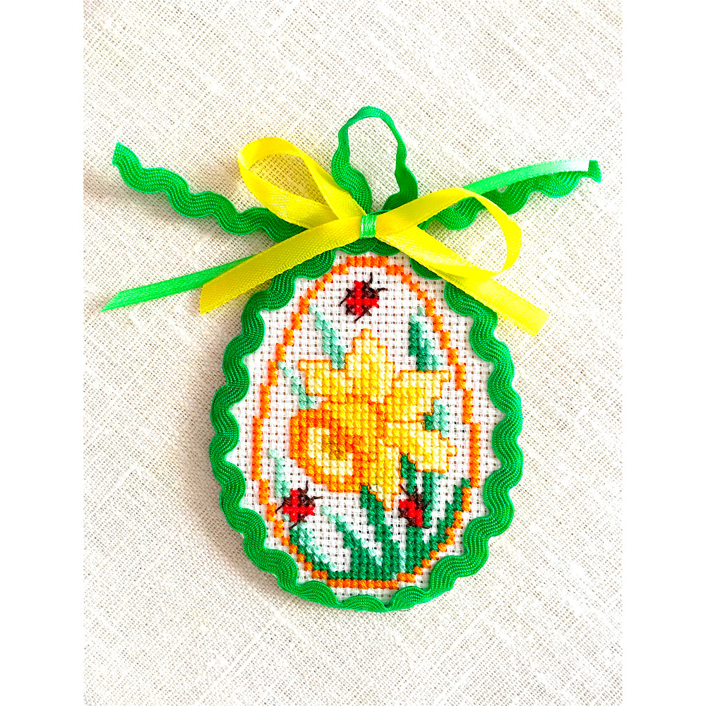 Daffodil Easter Egg finish green new 2.jpg