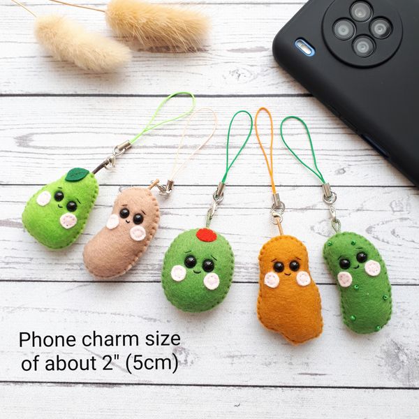 Cute-plush-phone-charm