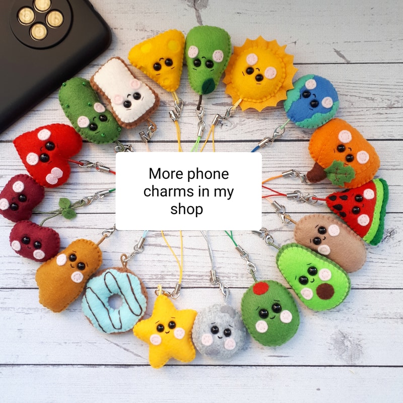 Kawaii-phone-charms-plush