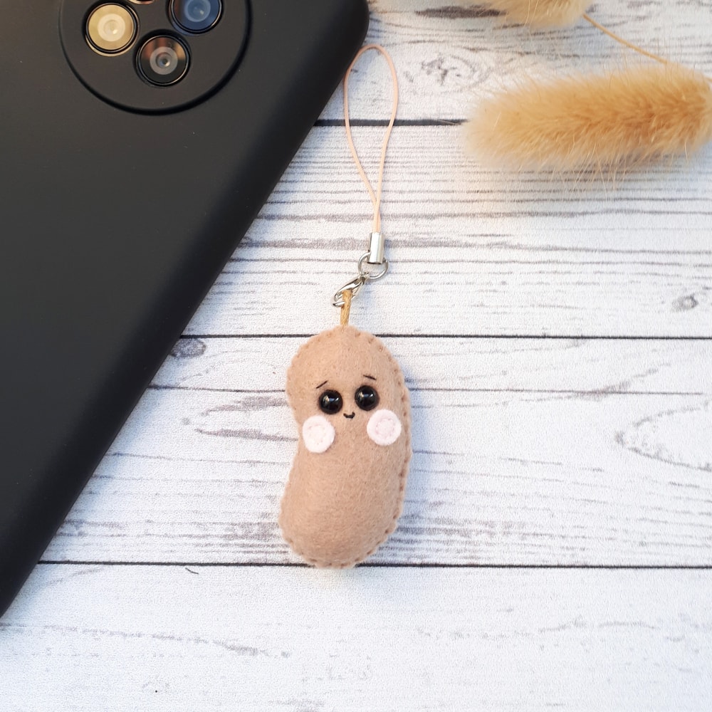cute-bean-Purse-charm