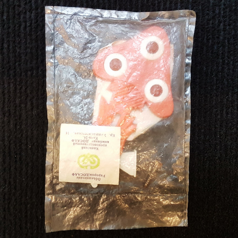 2 Vintage Hook Hanger Wall Decorative USSR 1979 NEW.jpg