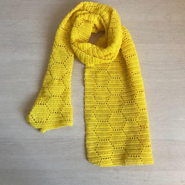 Handmade-scarf.jpeg