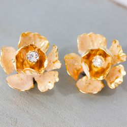 Vintage gold flower clip on earrings Austrian jewelry Rose clip on