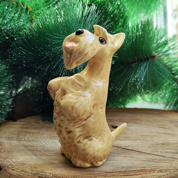 figurine wheaten Scottish Terrier