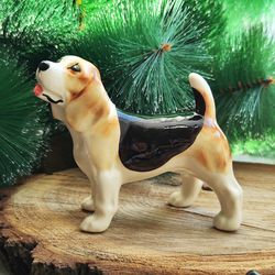 figurine Beagle dog ceramics handmade, beagle hound statuette porcelain