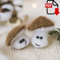 Tiny Mushrooms knitting pattern. Knitted Christmas tree decor step by step tutorial. DIY miniature. English PDF.