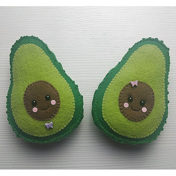 felt avocado toy - 3.jpg
