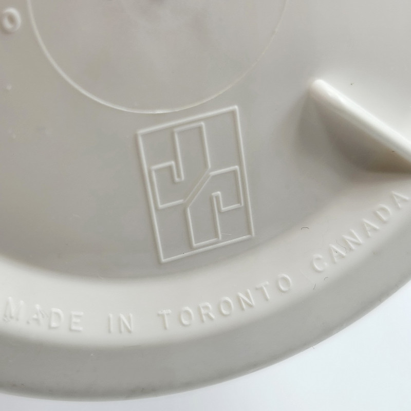 9 McDonalds NHL Toronto Canada 1998.jpg