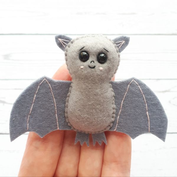 Cute-grey-bat-pocket-hug