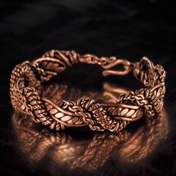 Unique wire wrapped copper bracelet for woman, Antique style artisan copper jewelry, 7th Anniversary gift for her