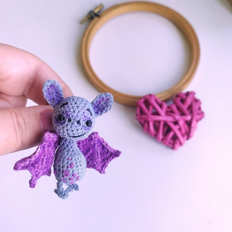 tiny bat PDF crochet pattern3.jpg