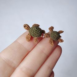 Micro turtle Miniature toy Collection 0.6 inch Extremely tiny crocheted