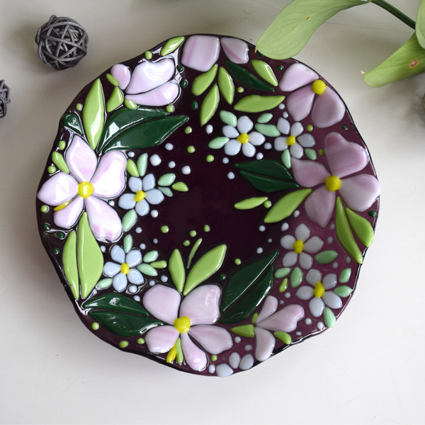 Fused glass plate with forget-me-nots - Fused glass art - Dessert plates with flowers