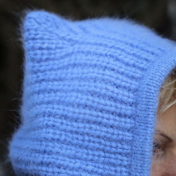 knitted bonnet
