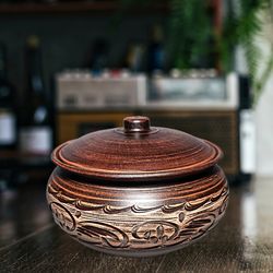Cooking pot with lid 84.53 fl.oz /Handmade red clay casserole Kitchen pot