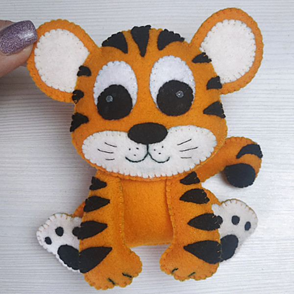 tiger toy - 1.png