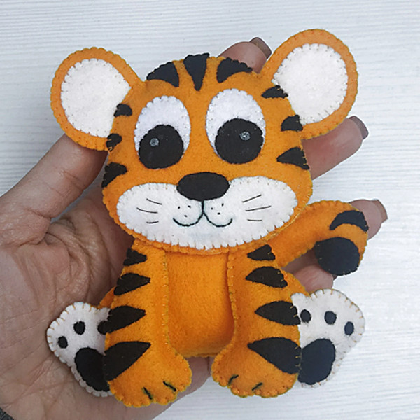 tiger toy - 3.png