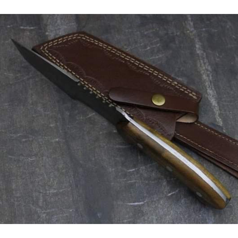 Carbon Steel Hunting Knife for sale